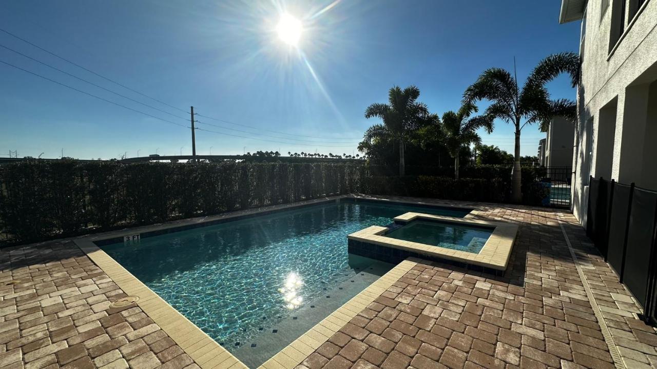 Epic 12-Bed -The Entertainment Paradise Orlando Esterno foto